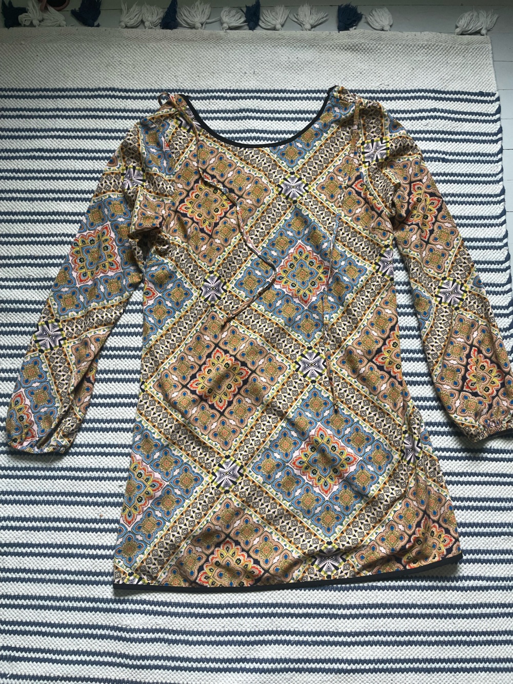 Multicolor Geometric Tunic M